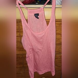 Torrid pink tank top
